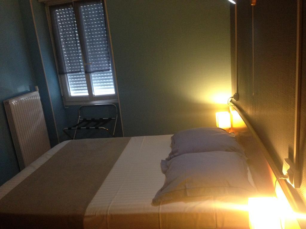 Hotel Thermidor เนอแวร์ ภายนอก รูปภาพ