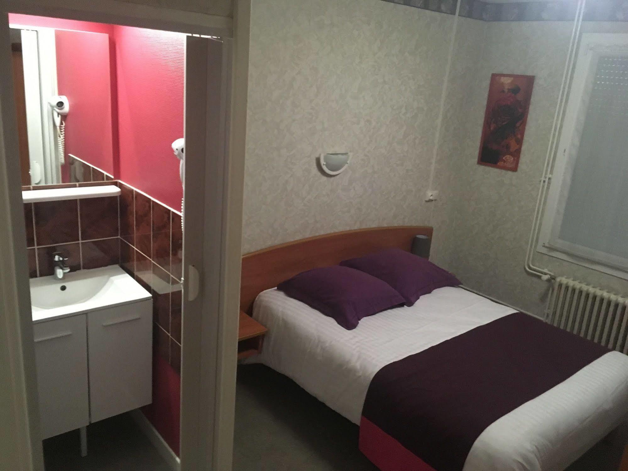 Hotel Thermidor เนอแวร์ ภายนอก รูปภาพ