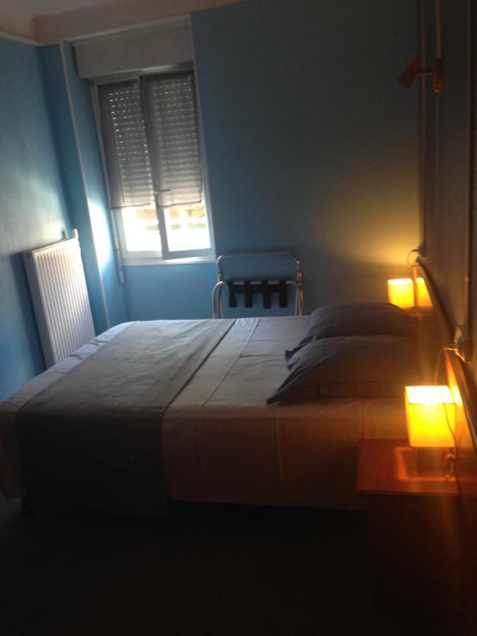 Hotel Thermidor เนอแวร์ ภายนอก รูปภาพ